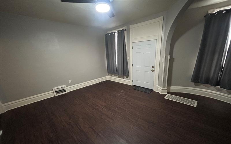 189 Fairfield Ave, Johnstown, 15906, 2 Bedrooms Bedrooms, ,1 BathroomBathrooms,Residential,For Sale,Fairfield Ave,1741037