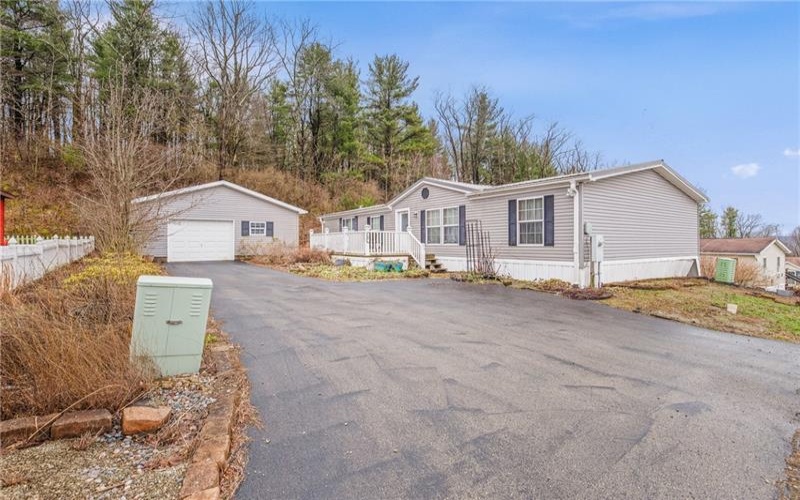 64 High View Dr, Donegal, 15628, 3 Bedrooms Bedrooms, ,2 BathroomsBathrooms,Residential,For Sale,High View Dr,1746313