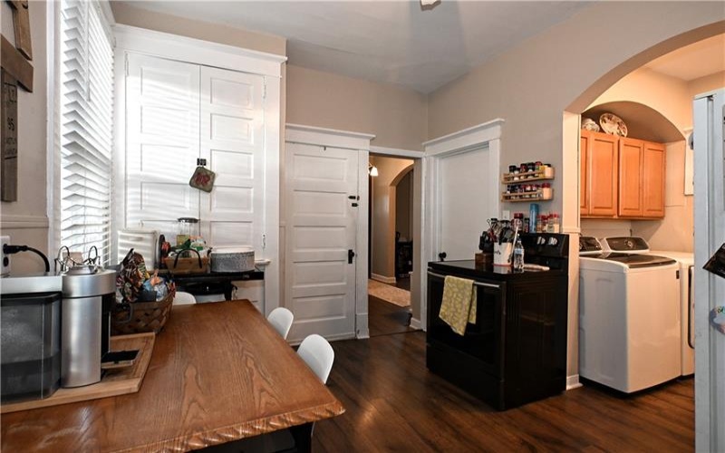 208 Independence Street, Perryopolis, 15473, 3 Bedrooms Bedrooms, 7 Rooms Rooms,1.1 BathroomsBathrooms,Residential,For Sale,Independence Street,1729409