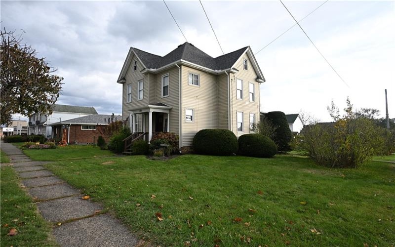 208 Independence Street, Perryopolis, 15473, 3 Bedrooms Bedrooms, 7 Rooms Rooms,1.1 BathroomsBathrooms,Residential,For Sale,Independence Street,1729409