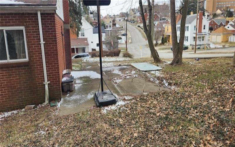 25 Kay Street, Uniontown, 15401, 3 Bedrooms Bedrooms, 6 Rooms Rooms,1.2 BathroomsBathrooms,Residential,For Sale,Kay Street,1741041