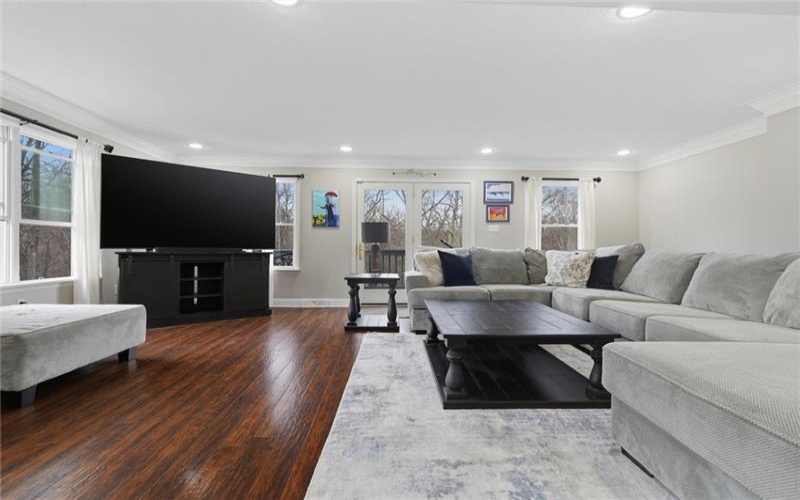 39 Valleyview Road, Scenery Hill, 15360, 5 Bedrooms Bedrooms, ,3.1 BathroomsBathrooms,Residential,For Sale,Valleyview Road,1746317