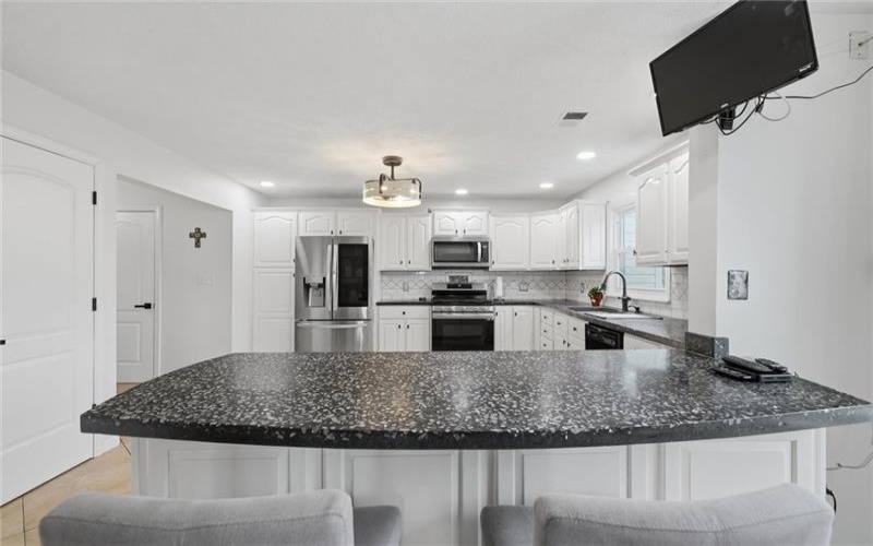 39 Valleyview Road, Scenery Hill, 15360, 5 Bedrooms Bedrooms, ,3.1 BathroomsBathrooms,Residential,For Sale,Valleyview Road,1746317