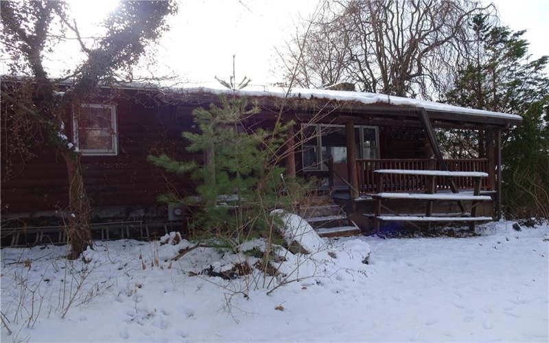 301 Center Avenue, New Stanton, 15672, 3 Bedrooms Bedrooms, 7 Rooms Rooms,1.1 BathroomsBathrooms,Residential,For Sale,Center Avenue,1733716