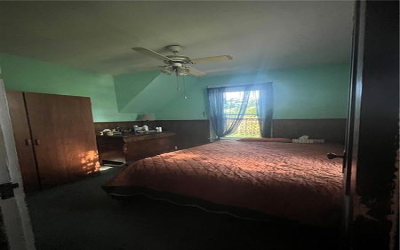 301 Center Avenue, New Stanton, 15672, 3 Bedrooms Bedrooms, 7 Rooms Rooms,1.1 BathroomsBathrooms,Residential,For Sale,Center Avenue,1733716