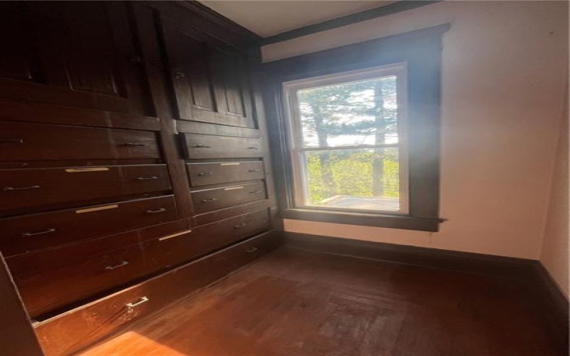 301 Center Avenue, New Stanton, 15672, ,Commercial-industrial-business,For Sale,Center Avenue,1733717