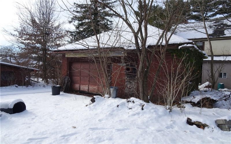 301 Center Avenue, New Stanton, 15672, ,Commercial-industrial-business,For Sale,Center Avenue,1733717