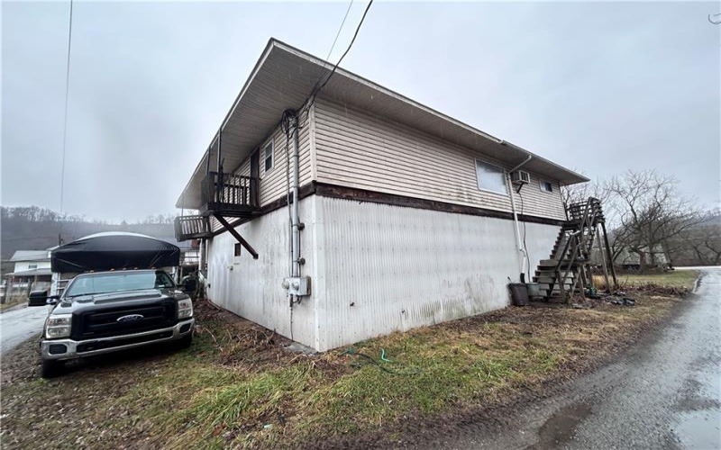 540 Center St, Clarksville, 15322, 2 Bedrooms Bedrooms, 6 Rooms Rooms,1 BathroomBathrooms,Residential,For Sale,Center St,1743838