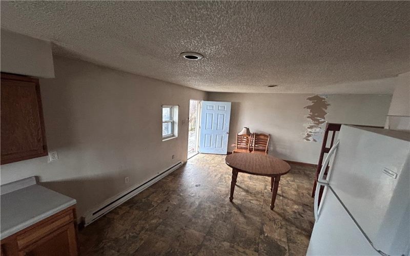 540 Center St, Clarksville, 15322, 2 Bedrooms Bedrooms, 6 Rooms Rooms,1 BathroomBathrooms,Residential,For Sale,Center St,1743838
