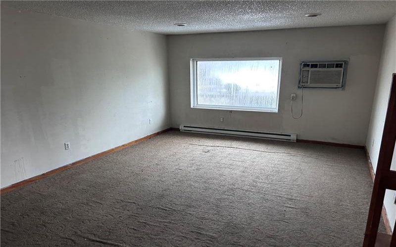 540 Center St, Clarksville, 15322, 2 Bedrooms Bedrooms, 6 Rooms Rooms,1 BathroomBathrooms,Residential,For Sale,Center St,1743838