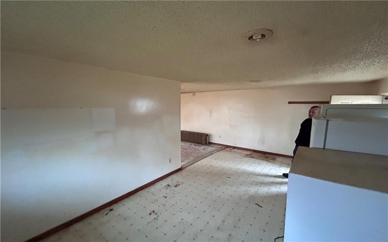 540 Center St, Clarksville, 15322, 2 Bedrooms Bedrooms, 6 Rooms Rooms,1 BathroomBathrooms,Residential,For Sale,Center St,1743838