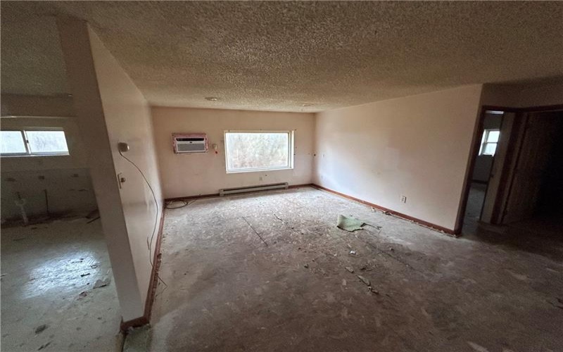 540 Center St, Clarksville, 15322, 2 Bedrooms Bedrooms, 6 Rooms Rooms,1 BathroomBathrooms,Residential,For Sale,Center St,1743838
