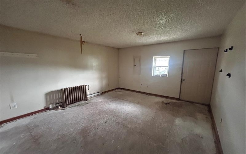 540 Center St, Clarksville, 15322, 2 Bedrooms Bedrooms, 6 Rooms Rooms,1 BathroomBathrooms,Residential,For Sale,Center St,1743838