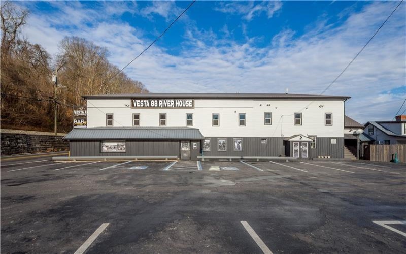 564 Front St, Fredericktown, 15333, ,Commercial-industrial-business,For Sale,Front St,1741057