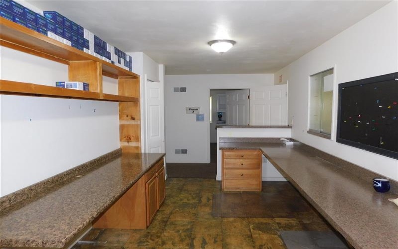 424 Gibson Avenue, Connellsville, 15425, ,Commercial-industrial-business,For Sale,Gibson Avenue,1729545