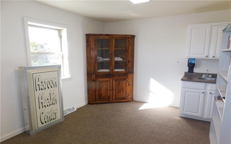 424 Gibson Avenue, Connellsville, 15425, ,Commercial-industrial-business,For Sale,Gibson Avenue,1729545