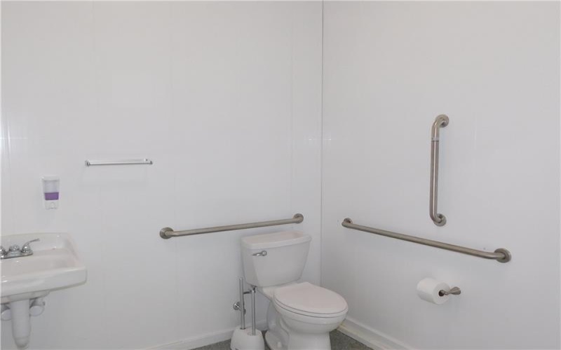 424 Gibson Avenue, Connellsville, 15425, ,Commercial-industrial-business,For Sale,Gibson Avenue,1729545