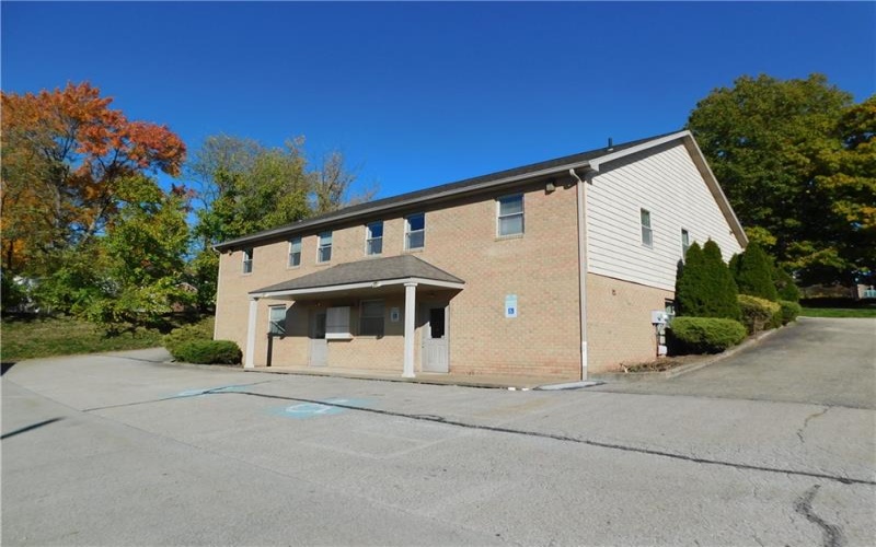 424 Gibson Avenue, Connellsville, 15425, ,Commercial-industrial-business,For Sale,Gibson Avenue,1729545