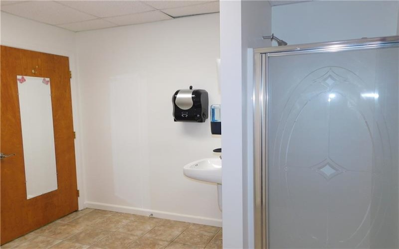424 Gibson Avenue, Connellsville, 15425, ,Commercial-industrial-business,For Sale,Gibson Avenue,1729545