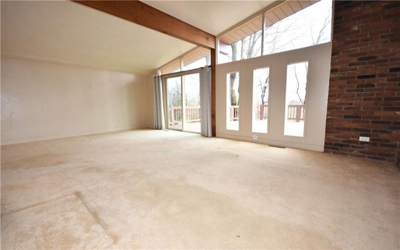 327 Wayne St, Claysville, 15323, 4 Bedrooms Bedrooms, 9 Rooms Rooms,2.1 BathroomsBathrooms,Residential,For Sale,Wayne St,1746368