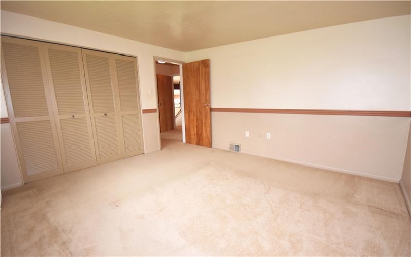 327 Wayne St, Claysville, 15323, 4 Bedrooms Bedrooms, 9 Rooms Rooms,2.1 BathroomsBathrooms,Residential,For Sale,Wayne St,1746368
