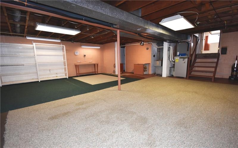 327 Wayne St, Claysville, 15323, 4 Bedrooms Bedrooms, 9 Rooms Rooms,2.1 BathroomsBathrooms,Residential,For Sale,Wayne St,1746368