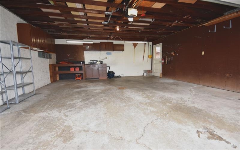 327 Wayne St, Claysville, 15323, 4 Bedrooms Bedrooms, 9 Rooms Rooms,2.1 BathroomsBathrooms,Residential,For Sale,Wayne St,1746368