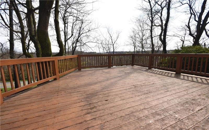 327 Wayne St, Claysville, 15323, 4 Bedrooms Bedrooms, 9 Rooms Rooms,2.1 BathroomsBathrooms,Residential,For Sale,Wayne St,1746368