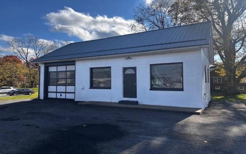 425 George Street, 15320, 15320, ,Commercial-industrial-business,For Sale,George Street,1729575