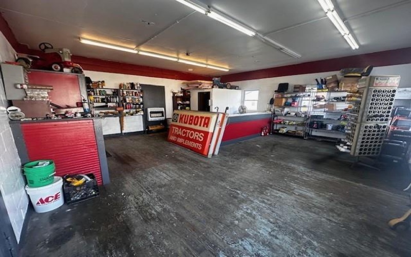 425 George Street, 15320, 15320, ,Commercial-industrial-business,For Sale,George Street,1729575