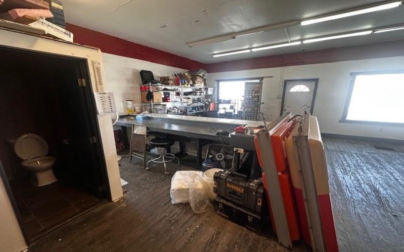 425 George Street, 15320, 15320, ,Commercial-industrial-business,For Sale,George Street,1729575