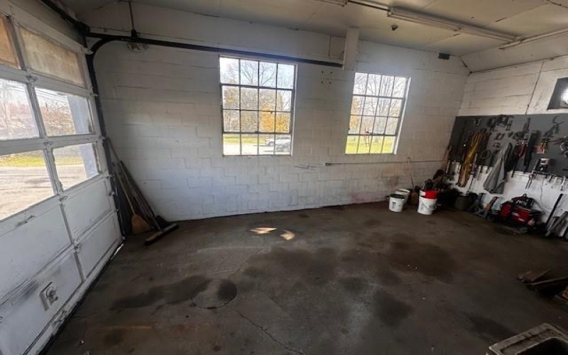 425 George Street, 15320, 15320, ,Commercial-industrial-business,For Sale,George Street,1729575