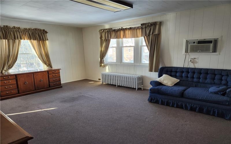 218 Main, Ligonier, 15658, ,1 BathroomBathrooms,Lease,For Rent,Main,1733852