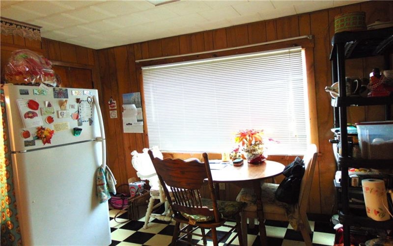 910 Lincoln Ave, Charleroi, 15022, 1 Bedroom Bedrooms, 6 Rooms Rooms,1 BathroomBathrooms,Residential,For Sale,Lincoln Ave,1741162