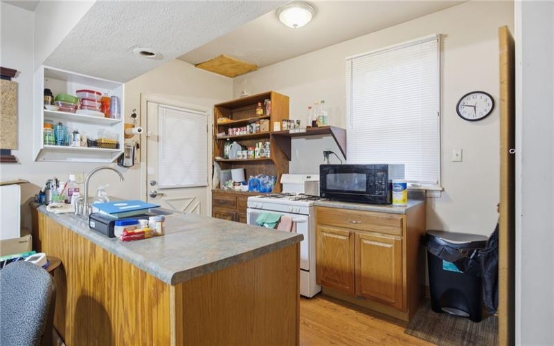501 Camp Avenue, New Kensington, 15068, 2 Bedrooms Bedrooms, 6 Rooms Rooms,1.1 BathroomsBathrooms,Residential,For Sale,Camp Avenue,1743882
