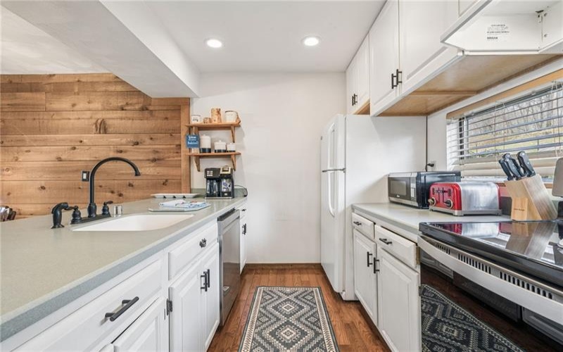 60 Swiss Mountain Drive, Champion, 15622, 3 Bedrooms Bedrooms, 8 Rooms Rooms,2 BathroomsBathrooms,Residential,For Sale,Swiss Mountain Drive,1746409