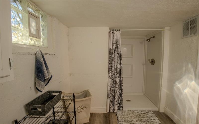 327 Eighty Eight Rd, Carmichaels, 15320, 3 Bedrooms Bedrooms, ,2.1 BathroomsBathrooms,Residential,For Sale,Eighty Eight Rd,1734882