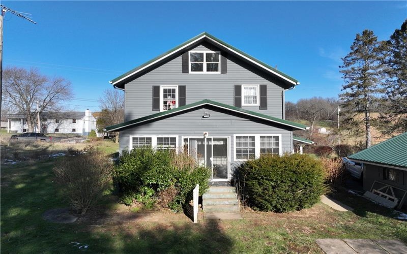 327 Eighty Eight Rd, Carmichaels, 15320, 3 Bedrooms Bedrooms, ,2.1 BathroomsBathrooms,Residential,For Sale,Eighty Eight Rd,1734882