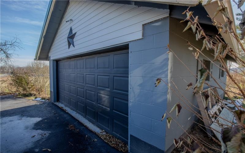 327 Eighty Eight Rd, Carmichaels, 15320, 3 Bedrooms Bedrooms, ,2.1 BathroomsBathrooms,Residential,For Sale,Eighty Eight Rd,1734882