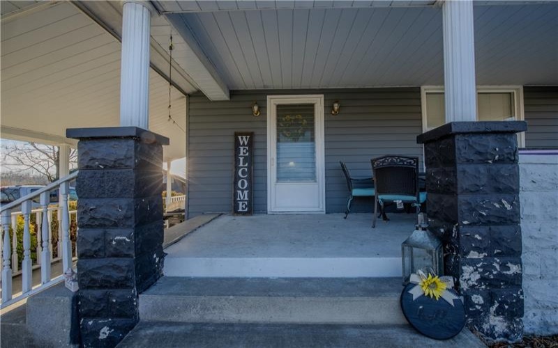 327 Eighty Eight Rd, Carmichaels, 15320, 3 Bedrooms Bedrooms, ,2.1 BathroomsBathrooms,Residential,For Sale,Eighty Eight Rd,1734882