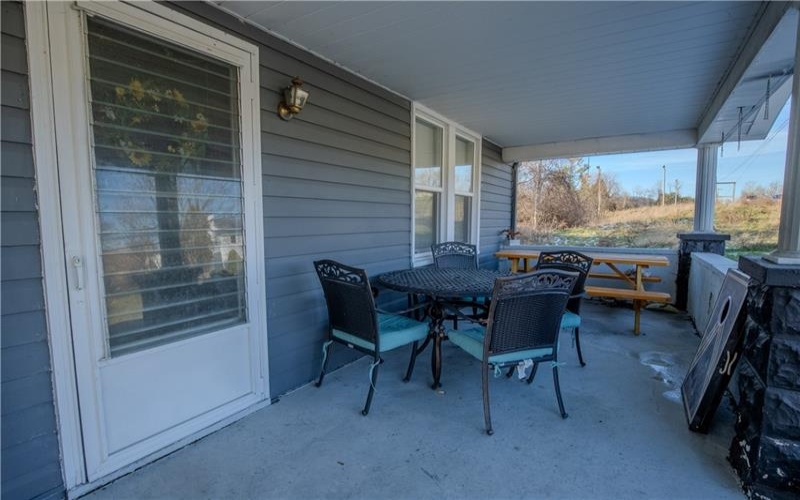 327 Eighty Eight Rd, Carmichaels, 15320, 3 Bedrooms Bedrooms, ,2.1 BathroomsBathrooms,Residential,For Sale,Eighty Eight Rd,1734882