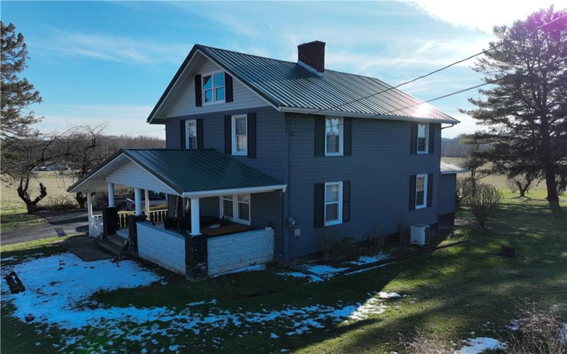 327 Eighty Eight Rd, Carmichaels, 15320, 3 Bedrooms Bedrooms, ,2.1 BathroomsBathrooms,Residential,For Sale,Eighty Eight Rd,1734882