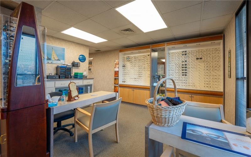 600 Ligonier St, Latrobe, 15650, ,Commercial-industrial-business,For Sale,Ligonier St,1743886