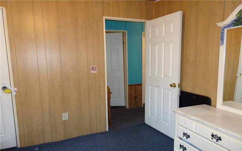 1283 New Stanton Ruffsdale Road, Ruffs Dale, 15679, 3 Bedrooms Bedrooms, 6 Rooms Rooms,2 BathroomsBathrooms,Residential,For Sale,New Stanton Ruffsdale Road,1746434
