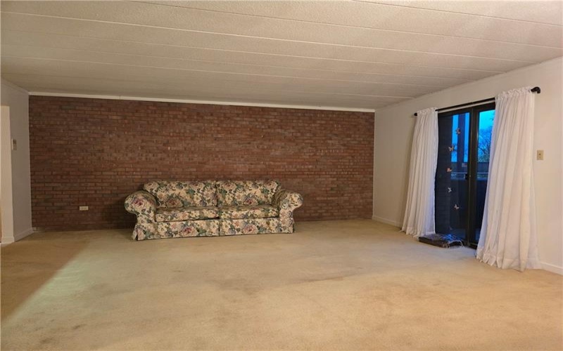 820 Beau St, Washington, 15301, 2 Bedrooms Bedrooms, 6 Rooms Rooms,2 BathroomsBathrooms,Residential,For Sale,Beau St,1729688