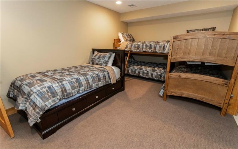 112 Southwind Drive, Champion, 15622, 4 Bedrooms Bedrooms, ,3.1 BathroomsBathrooms,Residential,For Sale,Southwind Drive,1738418