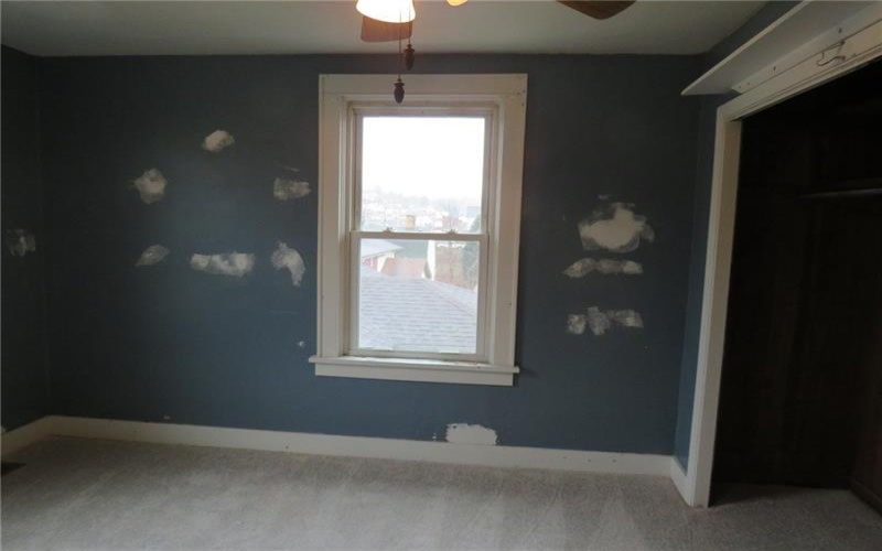 606 Crest Ave, Charleroi, 15022, 4 Bedrooms Bedrooms, 7 Rooms Rooms,1.1 BathroomsBathrooms,Residential,For Sale,Crest Ave,1734924