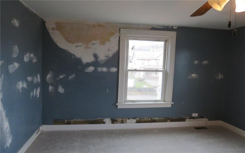 606 Crest Ave, Charleroi, 15022, 4 Bedrooms Bedrooms, 7 Rooms Rooms,1.1 BathroomsBathrooms,Residential,For Sale,Crest Ave,1734924