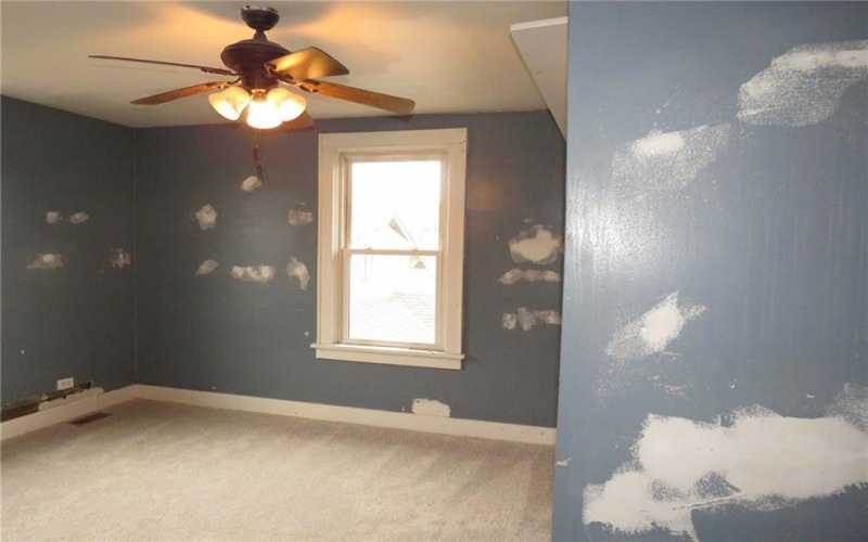 606 Crest Ave, Charleroi, 15022, 4 Bedrooms Bedrooms, 7 Rooms Rooms,1.1 BathroomsBathrooms,Residential,For Sale,Crest Ave,1734924