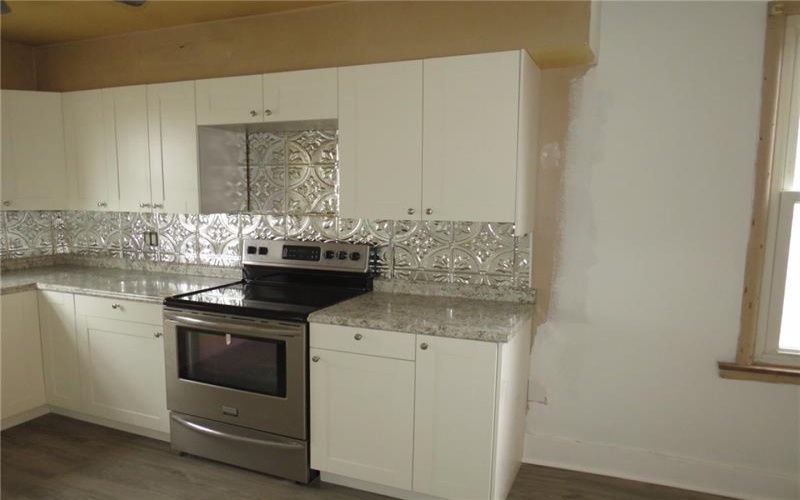 606 Crest Ave, Charleroi, 15022, 4 Bedrooms Bedrooms, 7 Rooms Rooms,1.1 BathroomsBathrooms,Residential,For Sale,Crest Ave,1734924